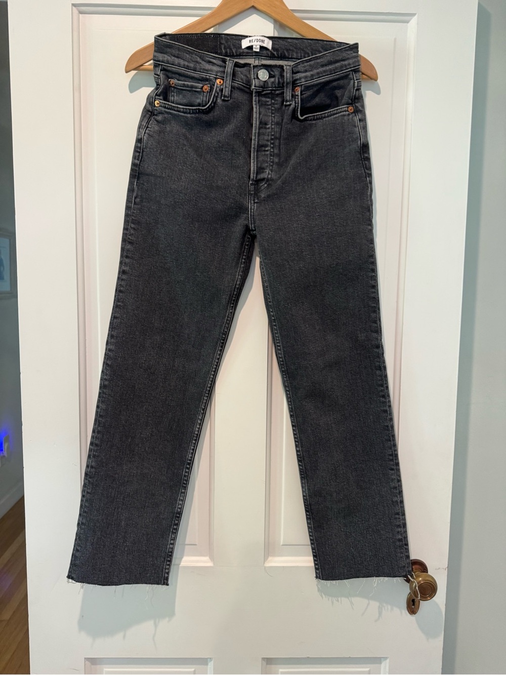 RE/DONE 70s Stove Pipe high-rise, straight-leg jean  "Noir" wash in Size 28